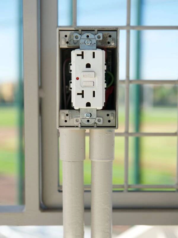 exterior-home-installation-gfci-outlets