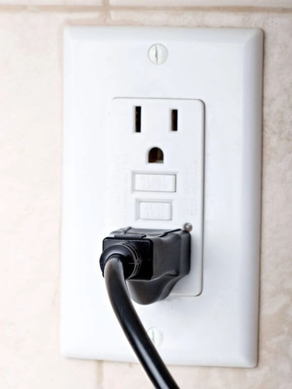 gcfi-outlet-surge-protection